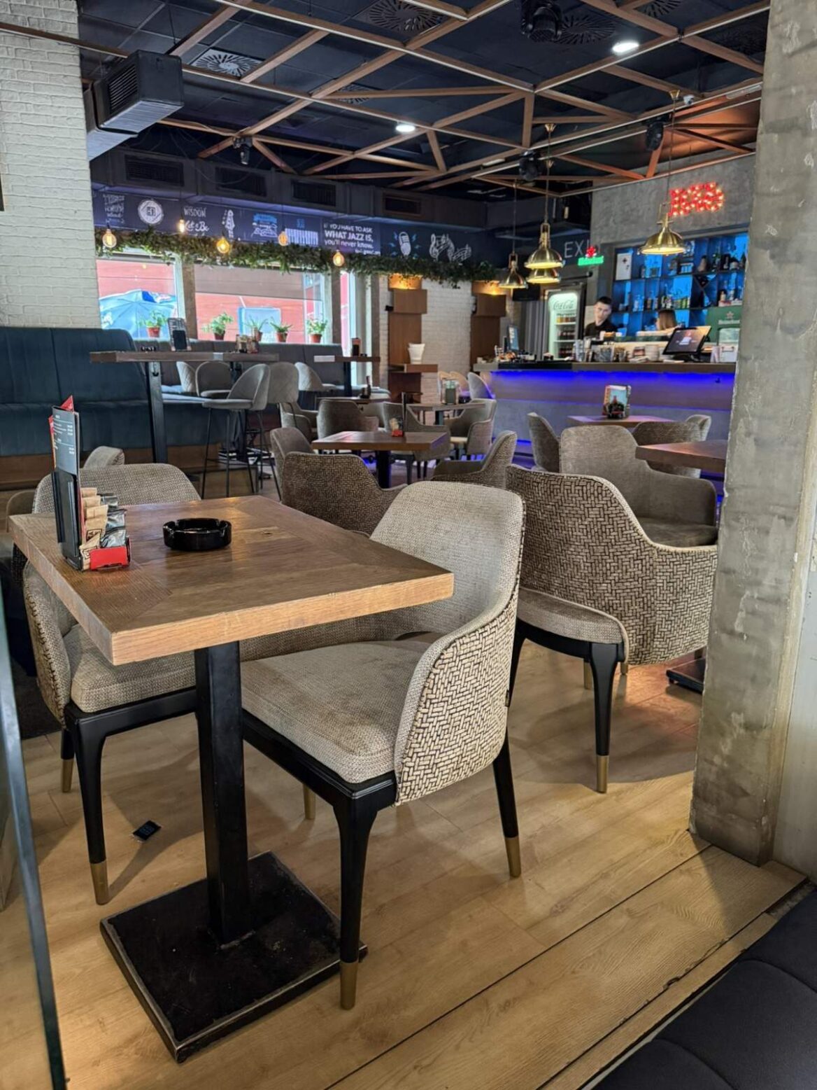 Img 4bf641c73fb1ae235f3adb997af38f7f v