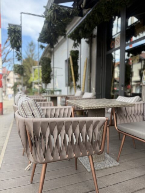 Img 66742f1dd46bf1c0760b2830461d6f13 v