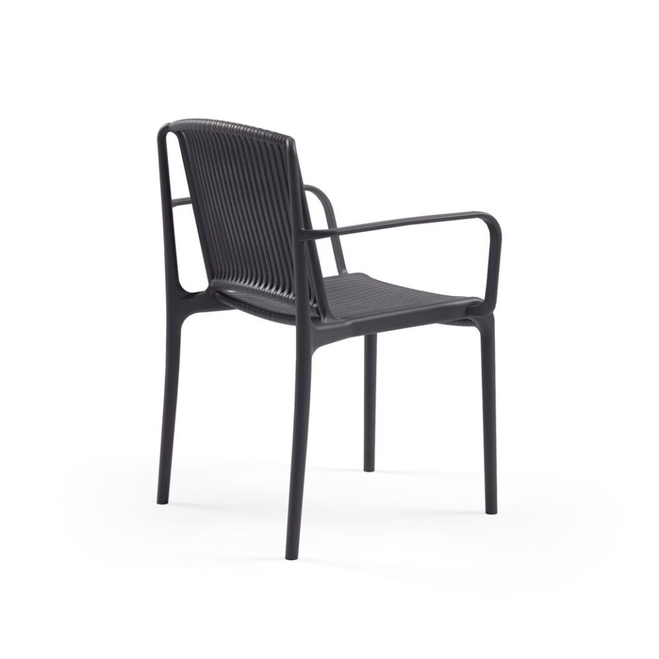 M AC NES BLK medium (1)