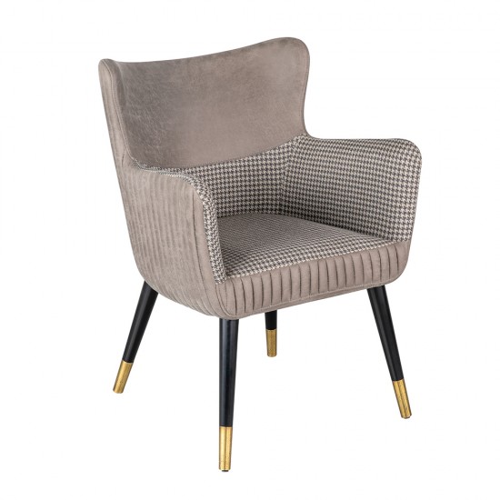 Untitled Session2318 550x550