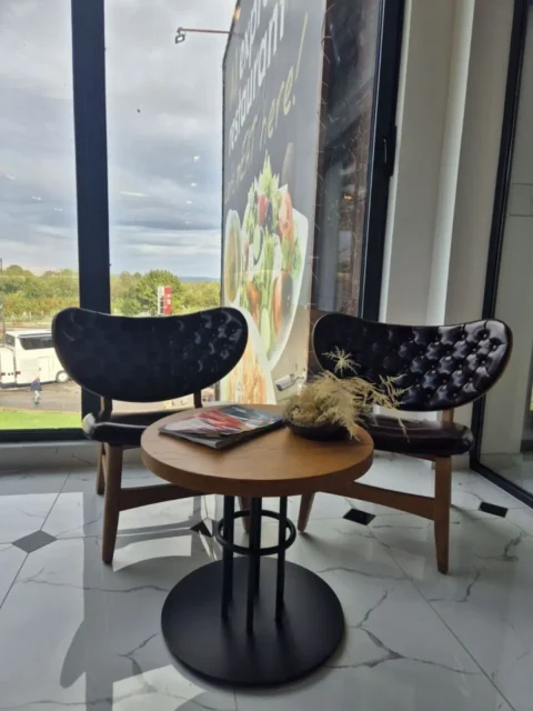 Svetstolica galerija motel krnjevo auto put e 75