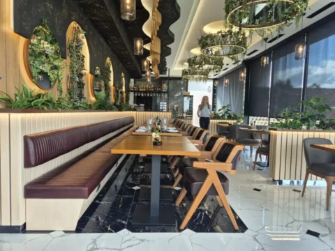 Svetstolica galerija motel krnjevo auto put e 75