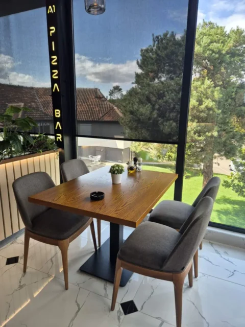 Svetstolica galerija motel krnjevo auto put e 75