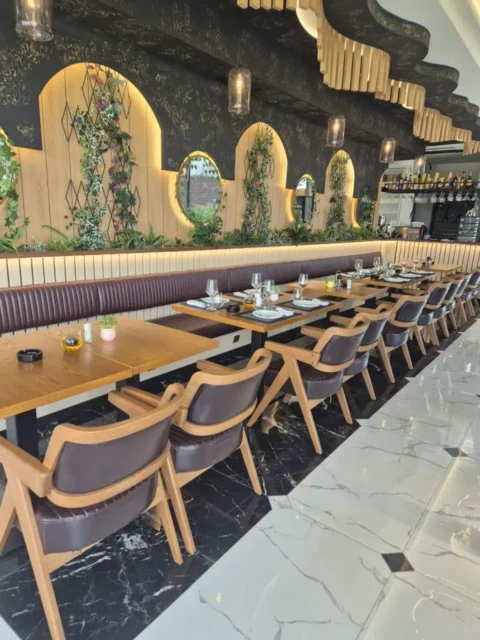 Svetstolica galerija motel krnjevo auto put e 75