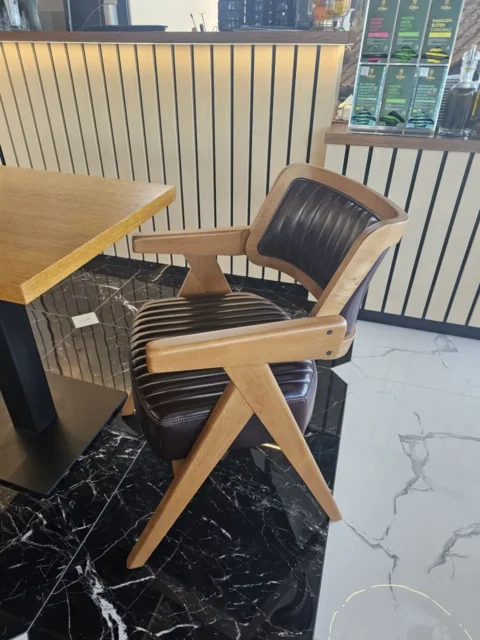 Svetstolica galerija motel krnjevo auto put e 75