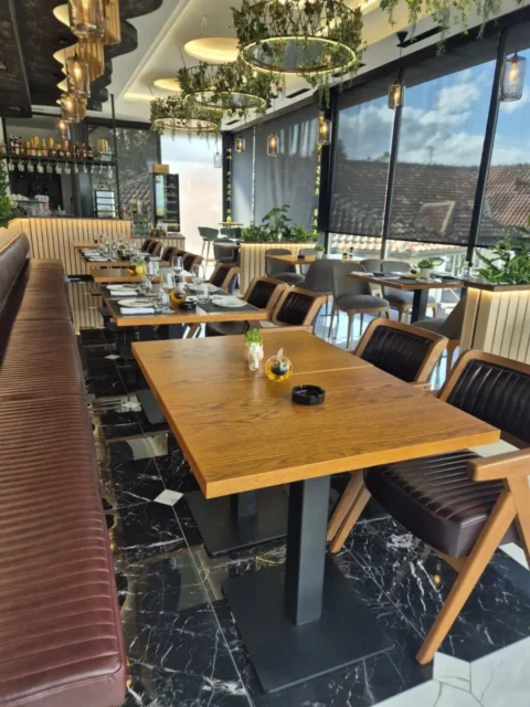 Svetstolica galerija motel krnjevo auto put e 75