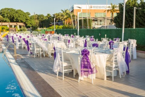 Tiffany bela prostorr